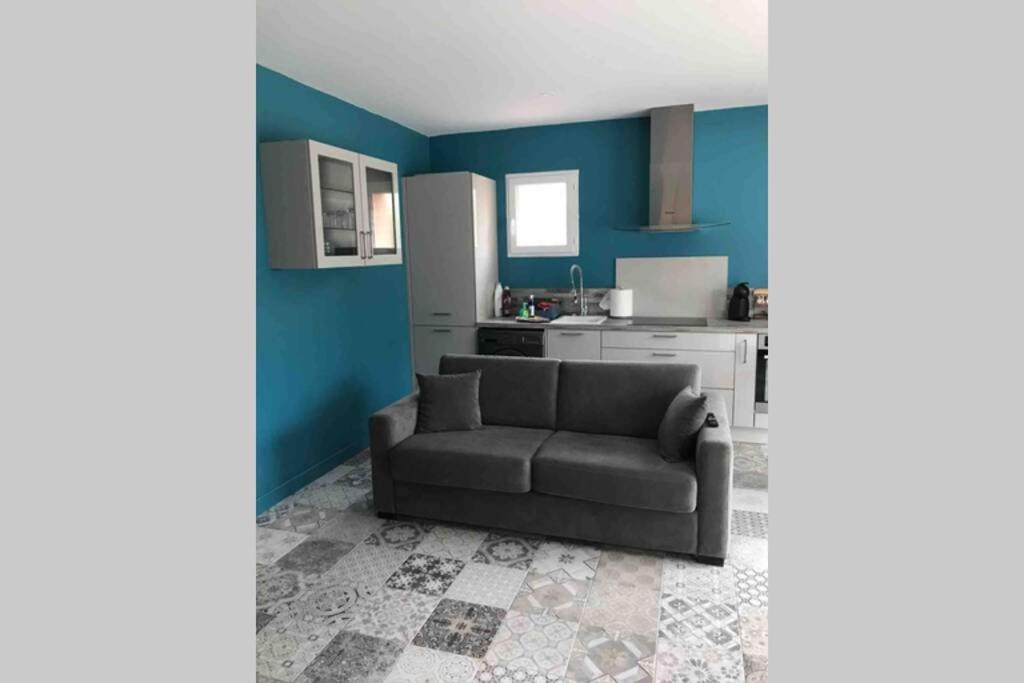 Logement Attenant A Une Villa T2 Avec Terrasse . Besse-sur-Issole Eksteriør billede